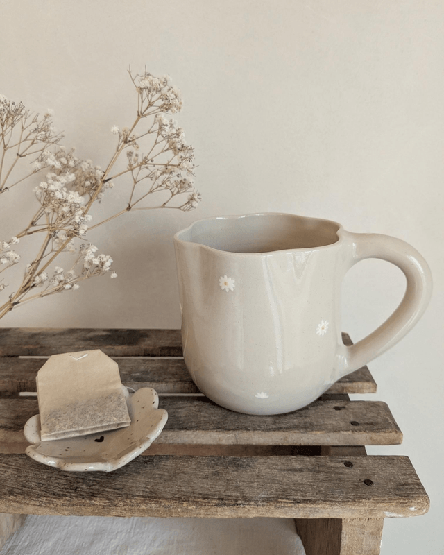 Grande tasse Marguerite - grès blanc