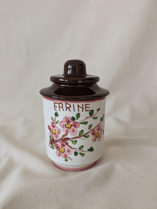 Pot à farine
