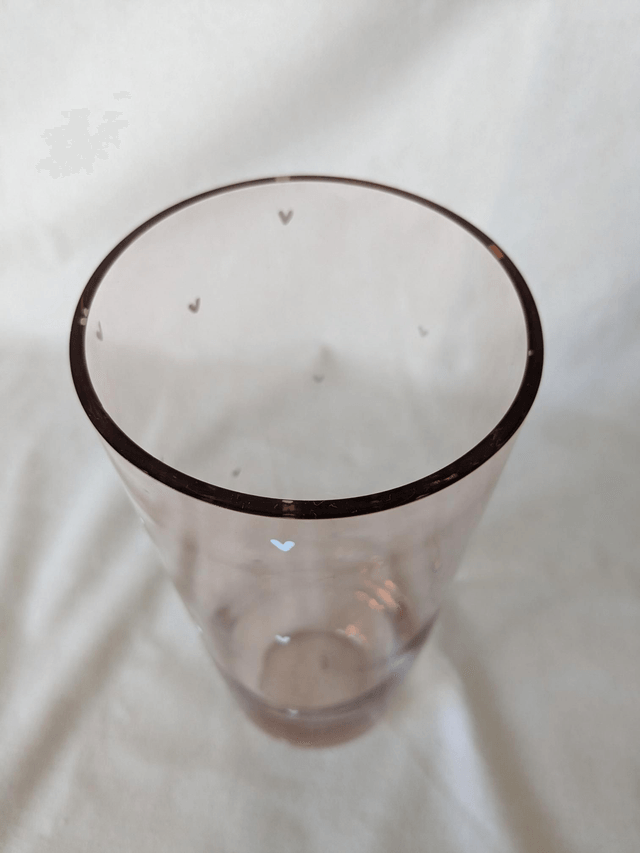 Vase Margot - cœurs blancs