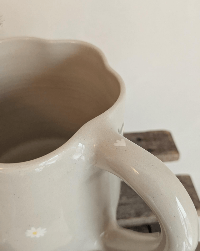 Grande tasse Marguerite - grès blanc