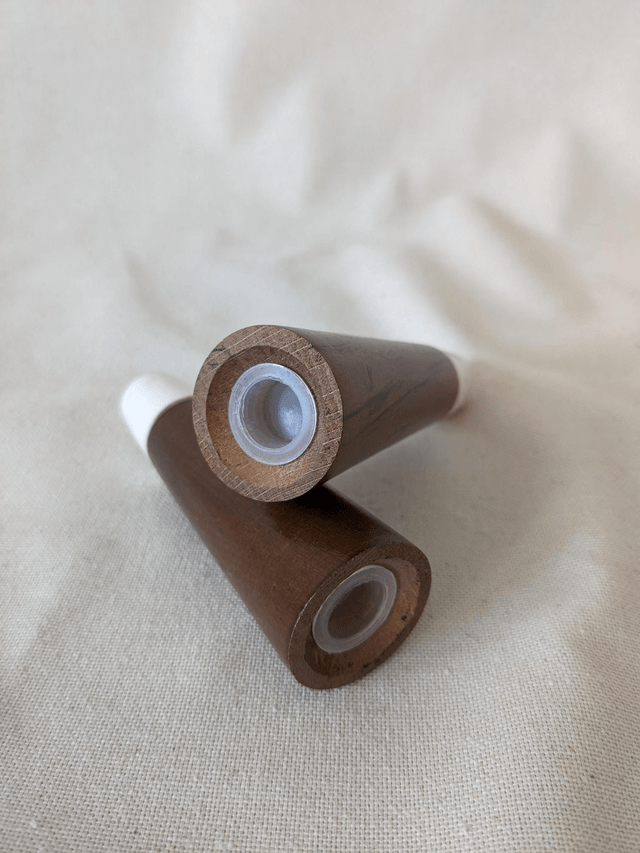 Salière et poivrière en bois et céramique