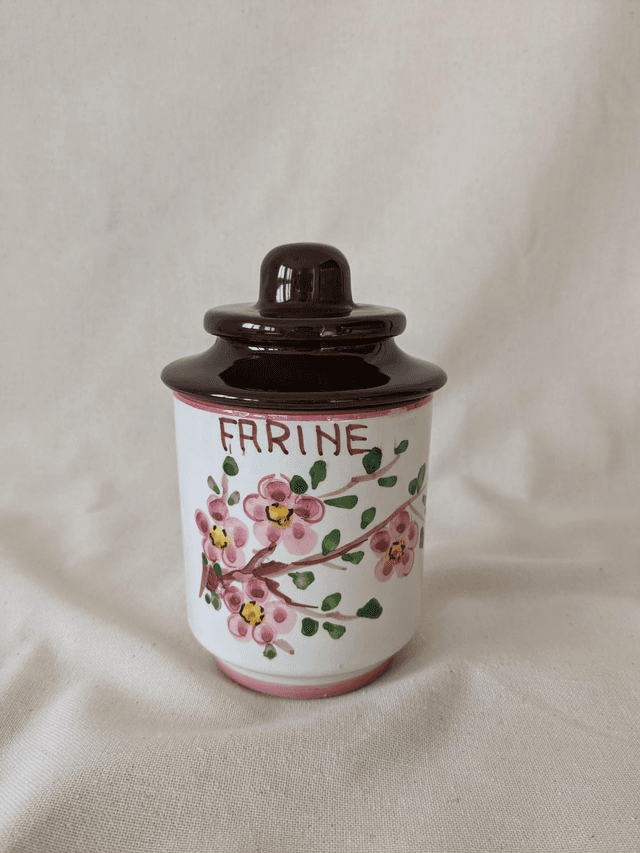 Pot à farine